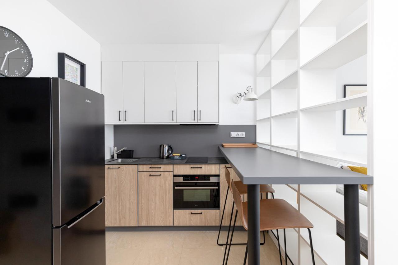 Sierpinskiego 1A - Studio With Balcony & Desk - Remote Work By Noclegi Renters Warszawa Eksteriør bilde